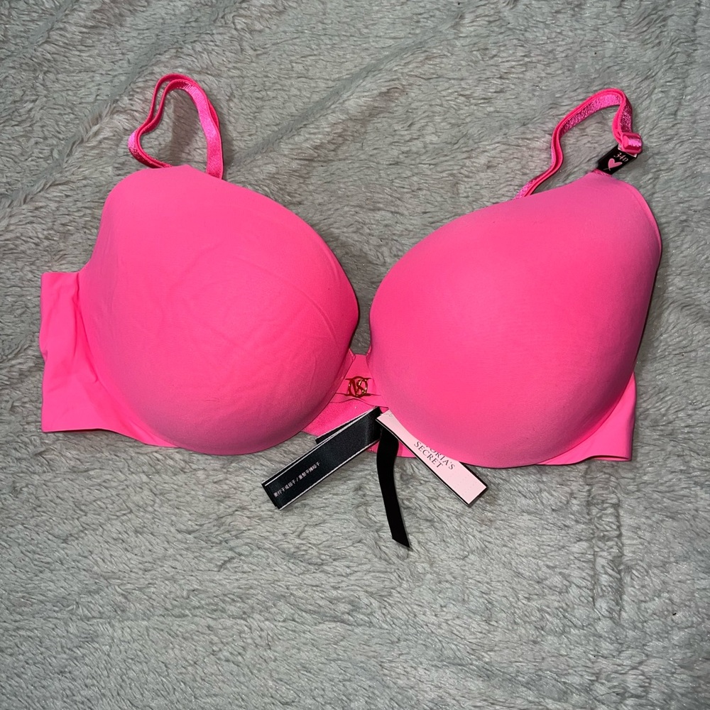 Pink Vs bra